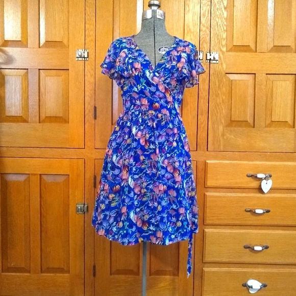 Moulinette Soeurs Dresses & Skirts - Moulinette Soeurs blue floral silk chiffon dress